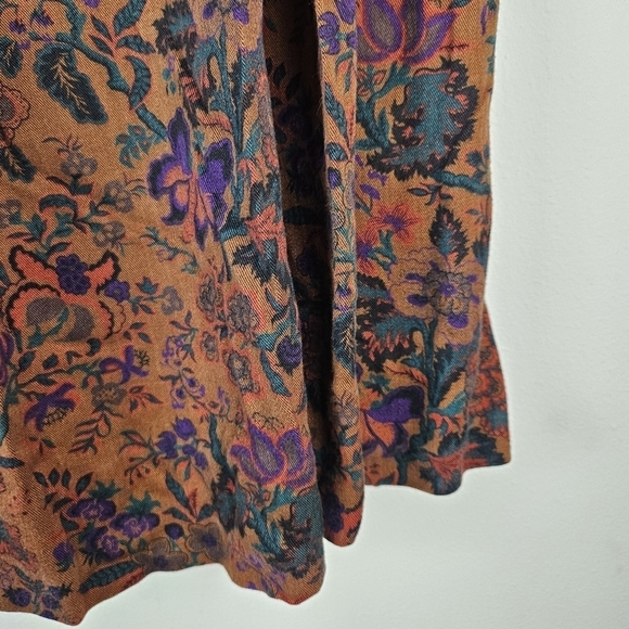 Jos A Bank Women's Floral Skirt Size 10 - Picture 3 of 6